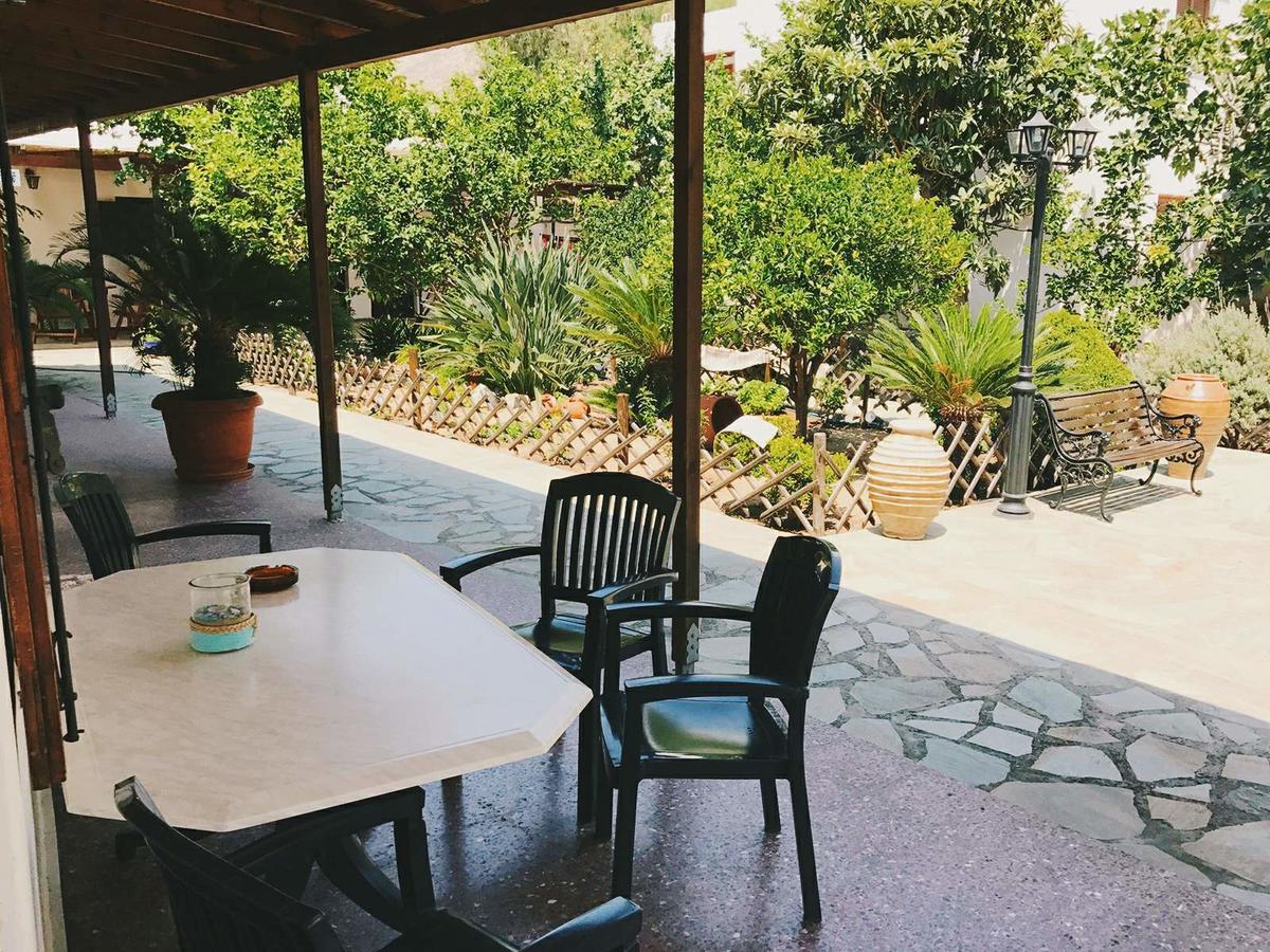 Akti Rooms And Studios Livadi  Exterior foto