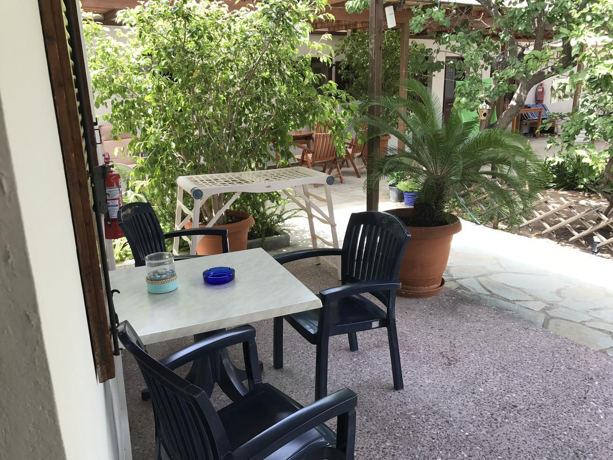 Akti Rooms And Studios Livadi  Exterior foto